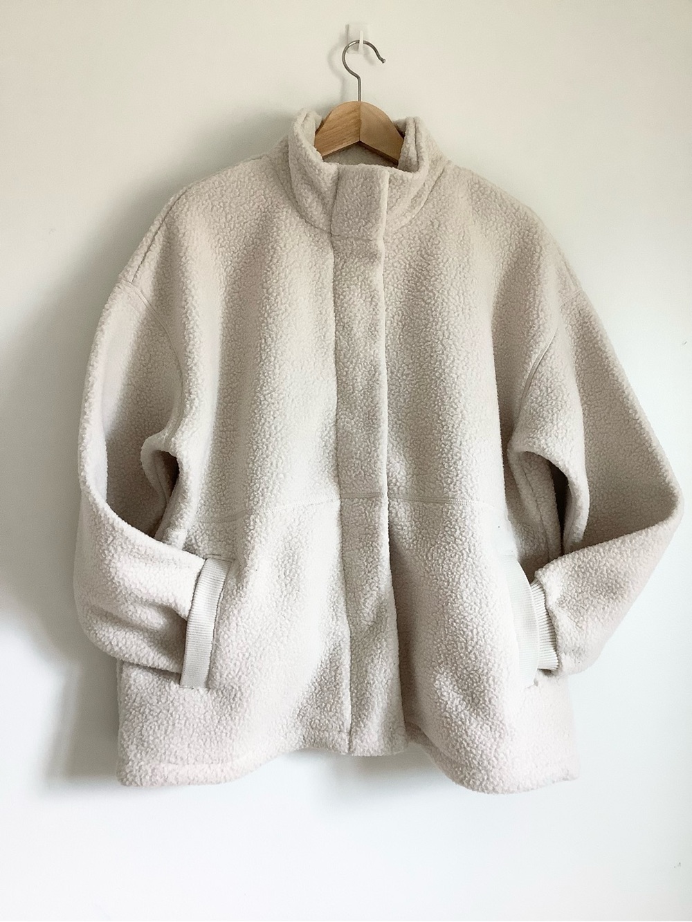 Mondetta Off-White Soft Sherpa and Crinkle Trim Fleece Jacket Women’s Sz. XL - Picture 3 of 11
